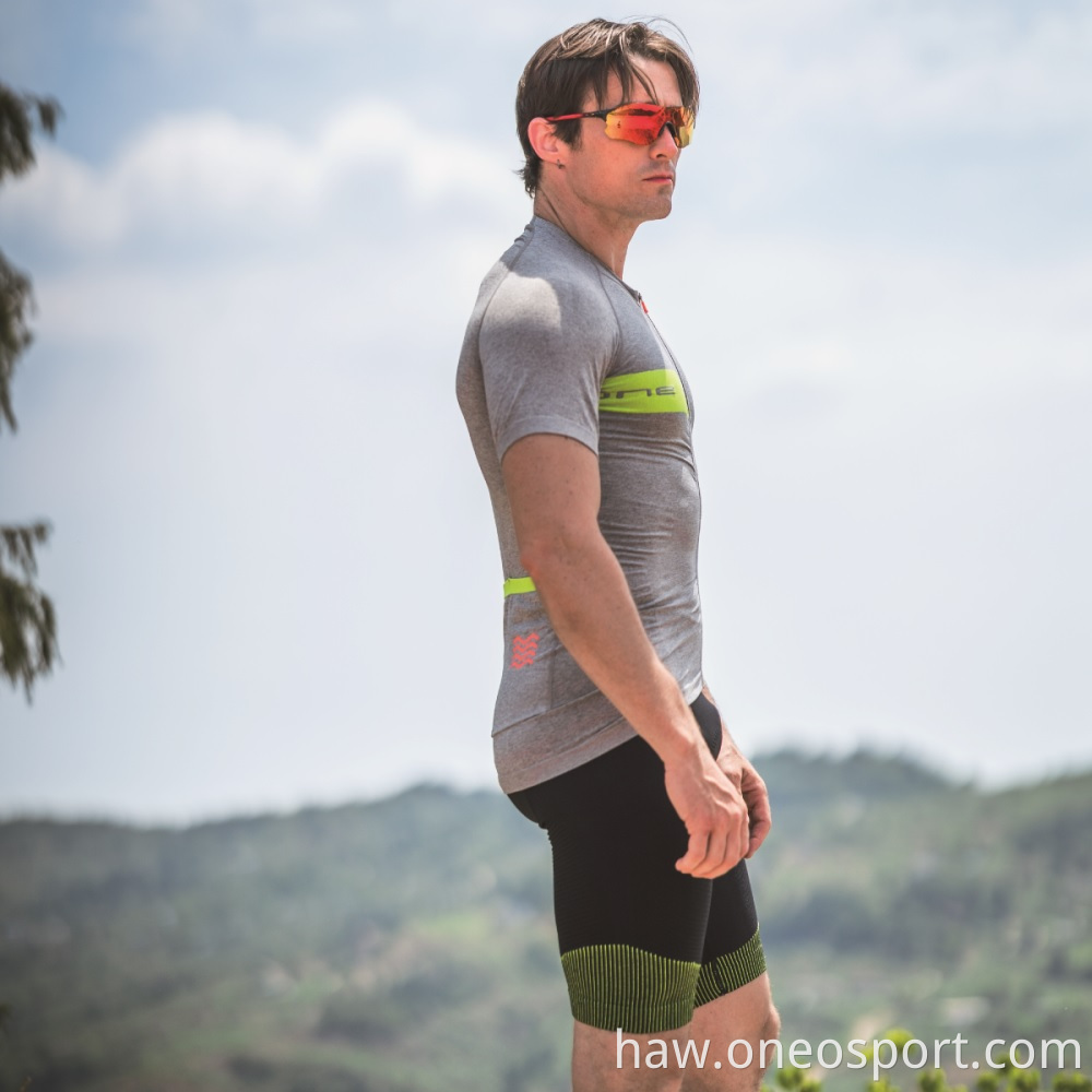 Mens Seamless Cycling Jersey